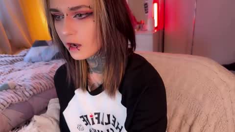 Snapshot of ripper_66 chatting on 01/16/26, 01:15 DianaBrite fansl y online show from 01/16/26, 01:15