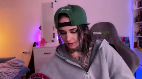 Snapshot of ripper_66 chatting on 02/28/26, 05:36 DianaBrite fansl y online show from 02/28/26, 05:36