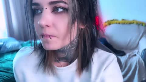 Snapshot of ripper_66 chatting on 03/18/26, 10:07 DianaBrite fansl y online show from 03/18/26, 10:07