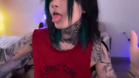   DianaBrite            fansl y online show from 06/25/26, 01:15