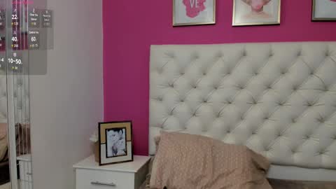 Snapshot of ritagibsonn chatting on 10/08/25, 09:23 Rita online show from 10/08/25, 09:23