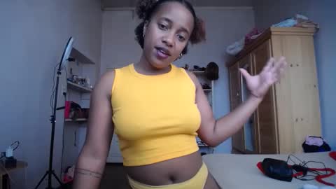 Snapshot of ritahsexy chatting on 09/18/25, 04:14 ritahsexy online show from 09/18/25, 04:14