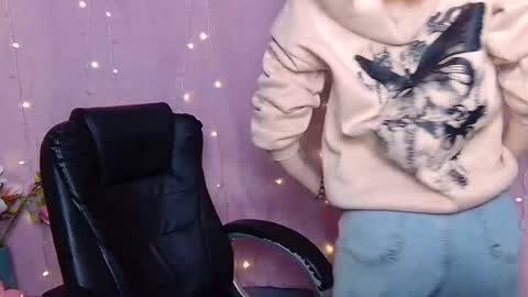 Snapshot of ritakiskis chatting on 02/18/26, 07:43 ritakiskis online show from 02/18/26, 07:43