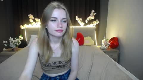 Snapshot of ritakiskis chatting on 05/15/26, 07:32 ritakiskis online show from 05/15/26, 07:32