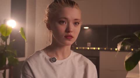 Akemi online show from 02/19/26, 04:25