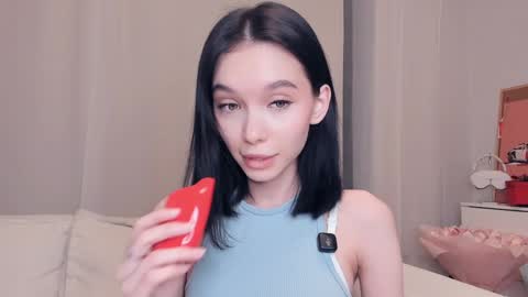 Snapshot of rizz_ky chatting on 01/11/26, 08:14 Rina online show from 01/11/26, 08:14