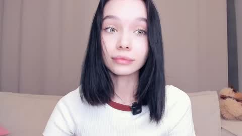 Snapshot of rizz_ky chatting on 01/12/26, 08:14 Rina online show from 01/12/26, 08:14