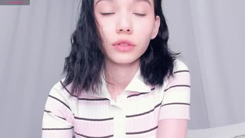 Snapshot of rizz_ky chatting on 01/16/26, 08:46 Rina online show from 01/16/26, 08:46