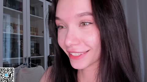 Snapshot of rizz_ky chatting on 03/13/26, 12:45 Rina online show from 03/13/26, 12:45