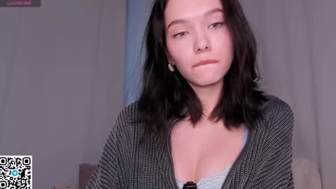 Snapshot of rizz_ky chatting on 03/27/26, 03:34 Rina online show from 03/27/26, 03:34