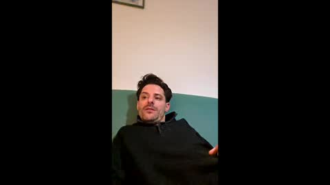 rizzo1980682473 online show from 03/19/26, 09:08