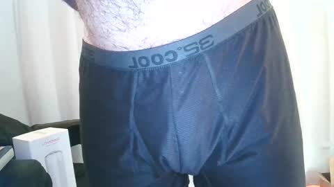 rj8090 online show from 11/08/25, 10:19