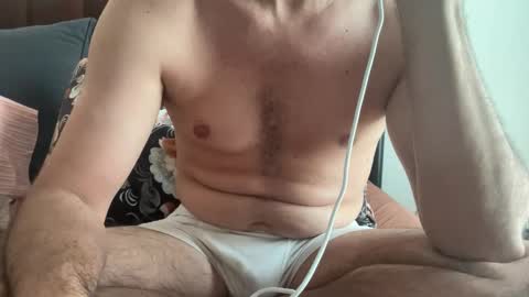 rlggggn42 online show from 10/29/25, 10:50