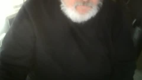 Snapshot of rndmronnie chatting on 12/27/24, 04:54 Ron Rodan online show from 12/27/24, 04:54
