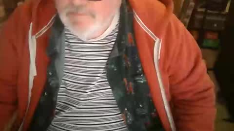 Snapshot of rndmronnie chatting on 02/25/25, 01:41 Ron Rodan online show from 02/25/25, 01:41