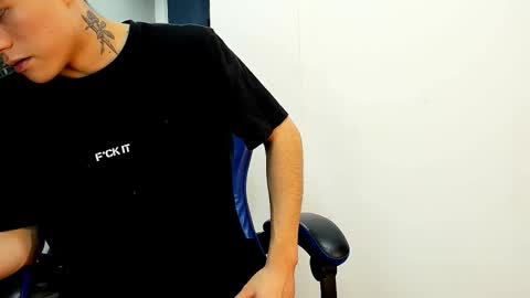 Roan Birkin online show from 10/26/25, 09:21