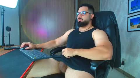 Robby online show from 05/12/26, 01:36