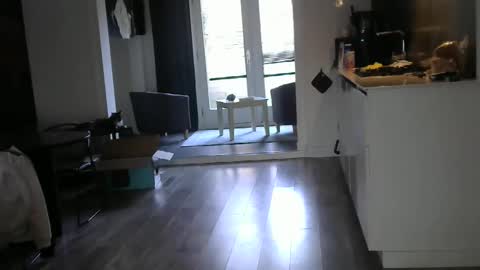 rober10000 online show from 11/17/25, 09:48