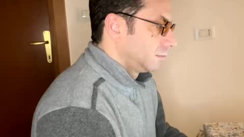 Snapshot of roberpierre_ho chatting on 02/22/26, 05:40 roberpierre_ho online show from 02/22/26, 05:40