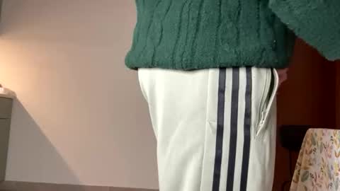 Snapshot of roberpierre_ho chatting on 03/10/26, 01:32 roberpierre_ho online show from 03/10/26, 01:32