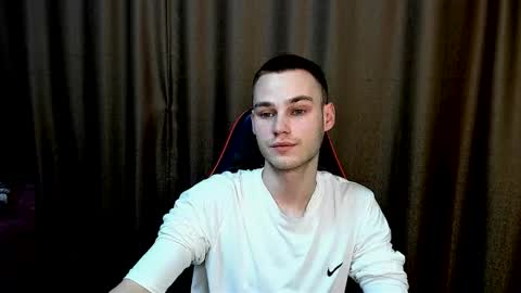 Snapshot of robert10211 chatting on 01/06/26, 07:34 robert10211 online show from 01/06/26, 07:34