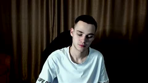 Snapshot of robert10211 chatting on 01/14/26, 06:08 robert10211 online show from 01/14/26, 06:08