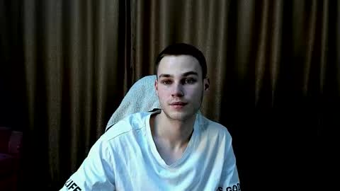 Snapshot of robert10211 chatting on 01/14/26, 10:25 robert10211 online show from 01/14/26, 10:25