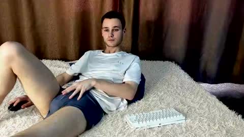 Snapshot of robert10211 chatting on 02/26/26, 10:14 robert10211 online show from 02/26/26, 10:14