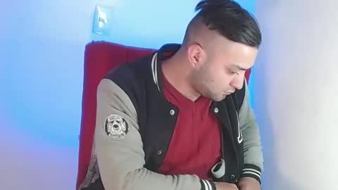 Stiven - online show from 02/02/25, 04:37