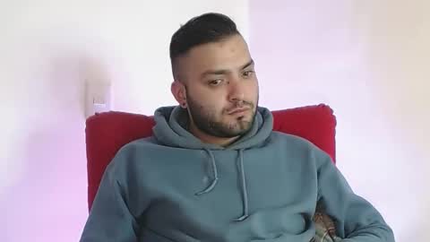 Stiven - online show from 03/09/25, 05:22