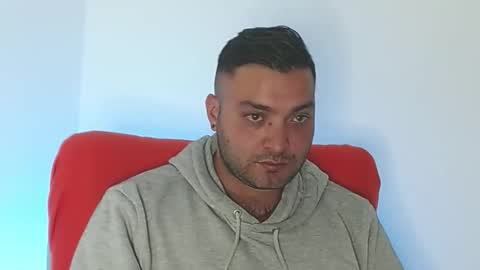 Stiven - online show from 10/28/25, 07:01