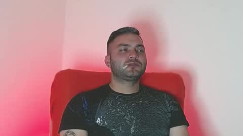 Stiven - online show from 10/31/25, 05:08