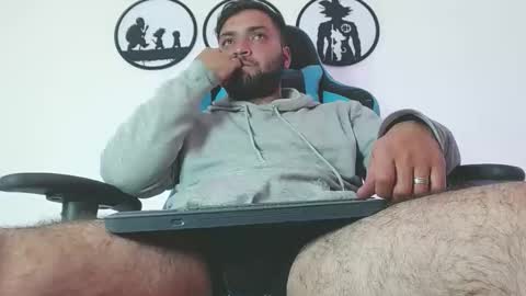 Stiven - online show from 12/18/25, 06:25