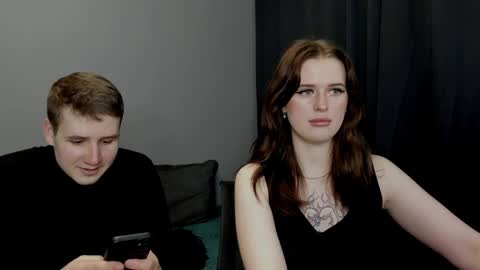 Snapshot of robert_lisa chatting on 12/30/24, 02:08 Lisa and Robert i am online all days 900 am GMT3 online show from 12/30/24, 02:08