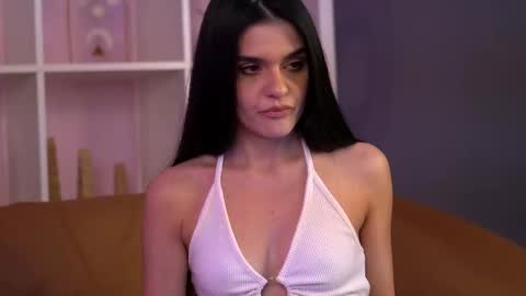 Snapshot of robertarosetti chatting on 03/05/25, 10:33 Roberta online show from 03/05/25, 10:33