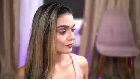 Snapshot of robertarosetti chatting on 11/21/25, 11:42 Roberta online show from 11/21/25, 11:42