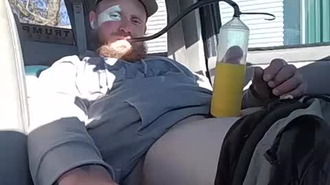 Snapshot of robertd5094 chatting on 01/19/25, 09:02 robertd5094 online show from 01/19/25, 09:02