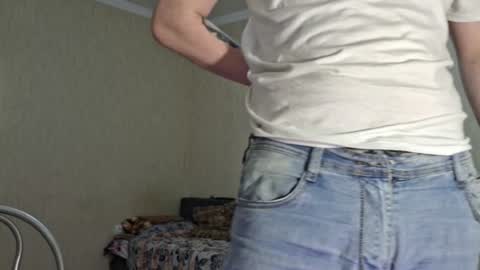 Robert online show from 12/14/24, 05:36