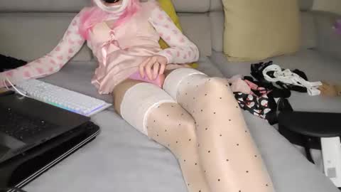 Snapshot of roberthauwu chatting on 11/03/25, 11:04 roberthauwu online show from 11/03/25, 11:04