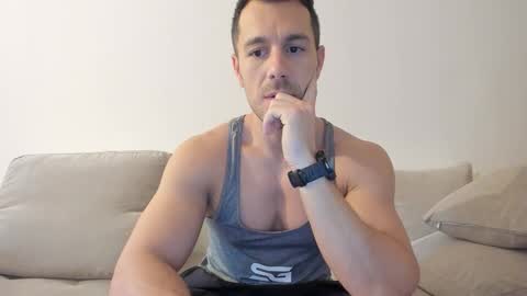 roberto4ever online show from 12/05/25, 06:33