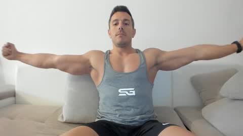 roberto4ever online show from 05/10/26, 05:12