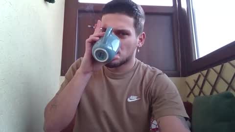 Roberto online show from 11/17/25, 11:27