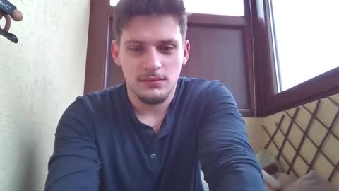 Snapshot of roberto_twink1 chatting on 02/06/26, 09:23 Roberto online show from 02/06/26, 09:23