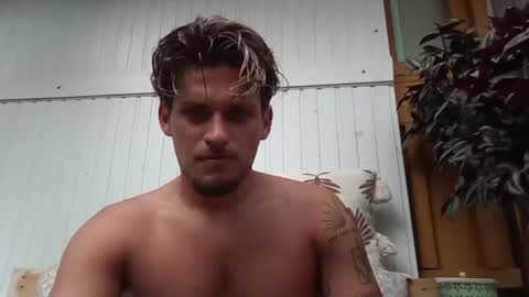 Roberto online show from 07/16/26, 08:42