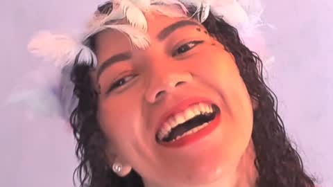 Roberts kloe online show from 01/28/25, 03:04