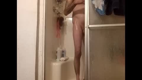 Snapshot of robertsaiz4200 chatting on 01/15/26, 02:27 robertsaiz4200 online show from 01/15/26, 02:27