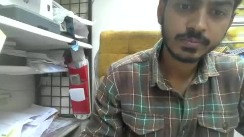 Snapshot of robertsalia220 chatting on 12/24/24, 12:11 Robertsalia online show from 12/24/24, 12:11