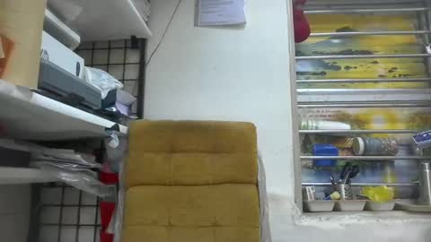 Snapshot of robertsalia220 chatting on 12/31/24, 06:37 Robertsalia online show from 12/31/24, 06:37