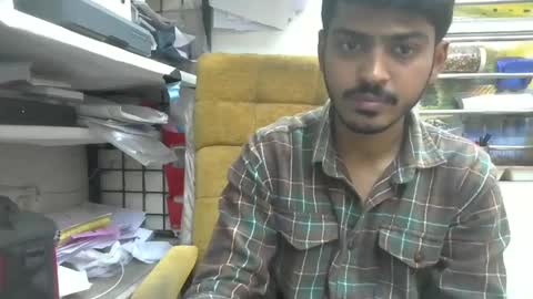 Snapshot of robertsalia220 chatting on 01/18/25, 12:04 Robertsalia online show from 01/18/25, 12:04