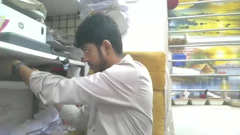 Snapshot of robertsalia220 chatting on 02/19/25, 06:33 Robertsalia online show from 02/19/25, 06:33